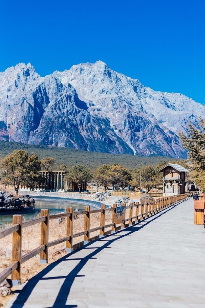 31日探险之旅，追逐自然美景，探寻内心桃花源